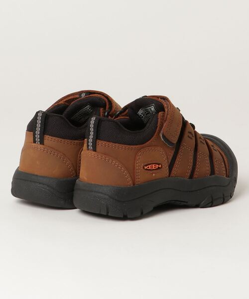 KEEN（キーン）の「KEEN/キーン NEWPORT SHOE ニューポート キッズ スニーカー 1025505（スニーカー・キッズ・ブラウン系その他・18.5cm/16.0cm/17.0cm/18.0cm/19.5cm/15.0cm）」の3枚目の写真