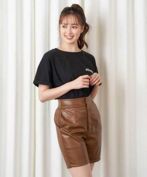 MIIA(ミーア)の「レザーハーフパンツ(その他パンツ・レディース・ブラウン/ベージュ/ブラック・FREE)」の3枚目の写真