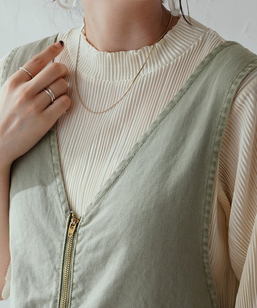 DISCOAT（ディスコート）の「ランダムプリーツハイネック5分袖プルオーバー（Tシャツ/カットソー・レディース・ブラック/ホワイト系その他/ブルー系その他・FREE）」の11枚目の写真