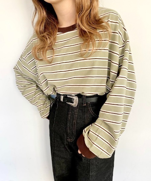 nemne store(ネンネストア)の「ミルフィーユを作るマルチボーダーロンT(Tシャツ/カットソー・レディース・カーキ/グリーン/グレー系/ブラウン系・フリー)」の4枚目の写真