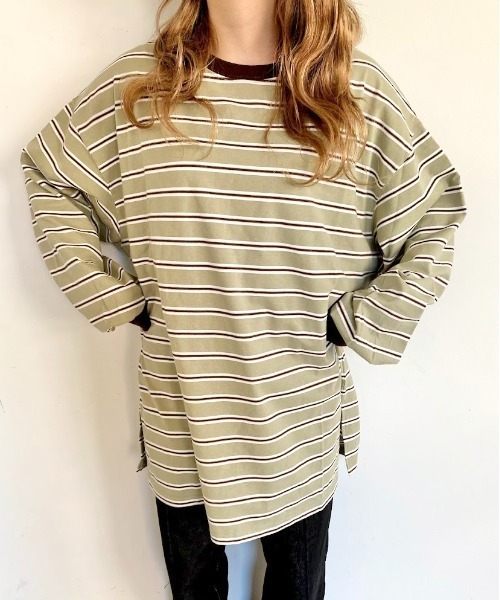 nemne store(ネンネストア)の「ミルフィーユを作るマルチボーダーロンT(Tシャツ/カットソー・レディース・カーキ/グリーン/グレー系/ブラウン系・フリー)」の6枚目の写真