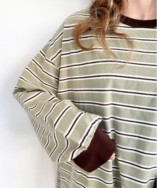 nemne store(ネンネストア)の「ミルフィーユを作るマルチボーダーロンT(Tシャツ/カットソー・レディース・カーキ/グリーン/グレー系/ブラウン系・フリー)」の9枚目の写真