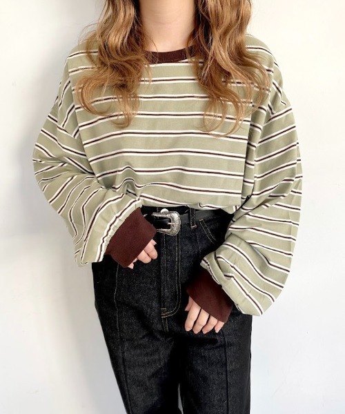 nemne store(ネンネストア)の「ミルフィーユを作るマルチボーダーロンT(Tシャツ/カットソー・レディース・カーキ/グリーン/グレー系/ブラウン系・フリー)」の12枚目の写真