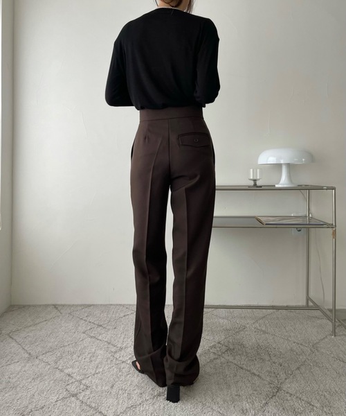 Didot.showroom(ディドット ショールーム)の「【D.PRODUCT】center stitch slim trousers(スラックス・レディース・ブラック/ブラウン/マスタード・S/M)」の5枚目の写真