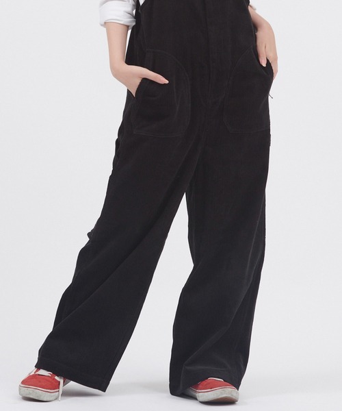Dickies（ディッキーズ）の「Dickies/ディッキーズ コーデュロイオーバーオール（サロペット/オーバーオール・レディース・ブラック/オフホワイト/キャメル・M/L）」の4枚目の写真