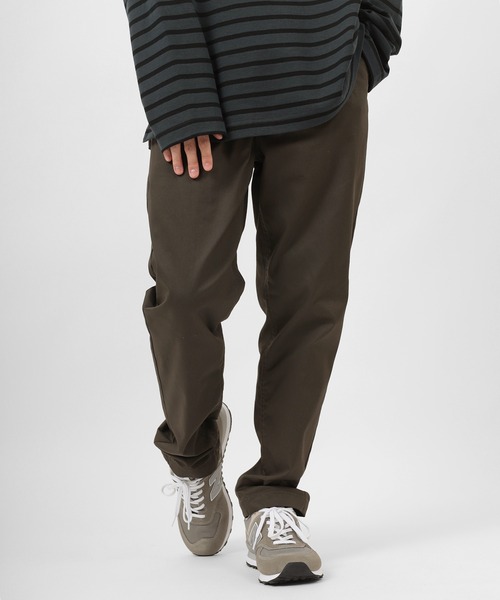 Dickies（ディッキーズ）の「【Dickies/ディッキーズ】 TCツイル タックテーパード ワークパンツ（チノパンツ・メンズ・ベージュ/チャコールグレー/ブラック/オリーブ/ブラック系その他/インディゴブルー・L/M/XL）」の22枚目の写真