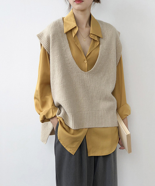 c.u.l（シーユーエル）の「ワイドVネックベスト culw91（ベスト・レディース・ブラック/イエロー/グレー/ベージュ/ブラウン・FREE）」の4枚目の写真