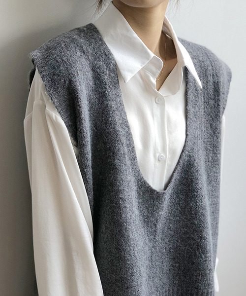 c.u.l（シーユーエル）の「ワイドVネックベスト culw91（ベスト・レディース・ブラック/イエロー/グレー/ベージュ/ブラウン・FREE）」の8枚目の写真