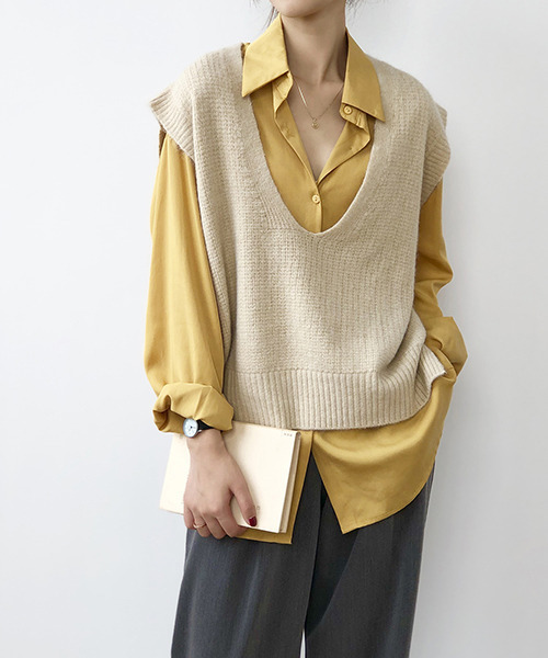 c.u.l（シーユーエル）の「ワイドVネックベスト culw91（ベスト・レディース・ブラック/イエロー/グレー/ベージュ/ブラウン・FREE）」の16枚目の写真