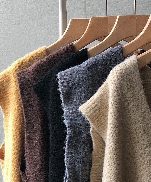 c.u.l（シーユーエル）の「ワイドVネックベスト culw91（ベスト・レディース・ブラック/イエロー/グレー/ベージュ/ブラウン・FREE）」の18枚目の写真