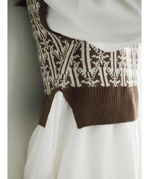koe（コエ）の「ジャガードニットベストドッキングブラウス＊（ニット/セーター・レディース・ブラウン/ブラック・FREE）」の10枚目の写真