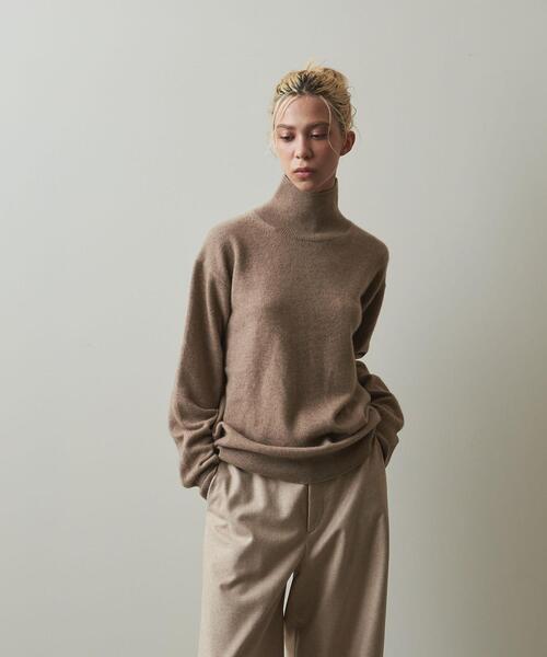 Steven Alan（スティーブンアラン）の「＜Steven Alan＞CASHMERE TURTLE NECK KNIT/ニット（ニット/セーター・レディース・ブラック/ベージュ/ライラック・FREE）」の2枚目の写真