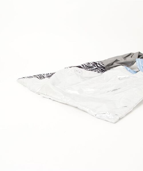 Casselini（キャセリーニ）の「シャイニーMIXショッパー（トートバッグ・レディース・グリーン系その他/シルバー系その他・ONE SIZE）」の5枚目の写真