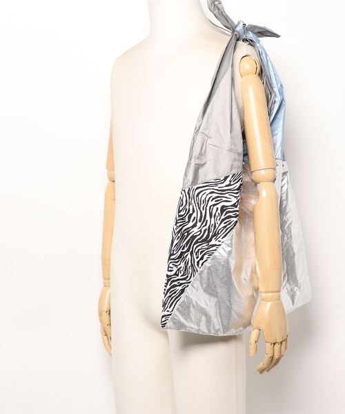 Casselini（キャセリーニ）の「シャイニーMIXショッパー（トートバッグ・レディース・グリーン系その他/シルバー系その他・ONE SIZE）」の7枚目の写真