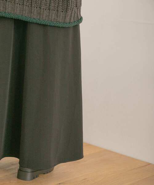 ITEMS URBANRESEARCH（アイテムズ アーバンリサーチ）の「ボリュームフレアスカート（スカート・レディース・ブラック/ベージュ/イエロー・FREE）」の13枚目の写真