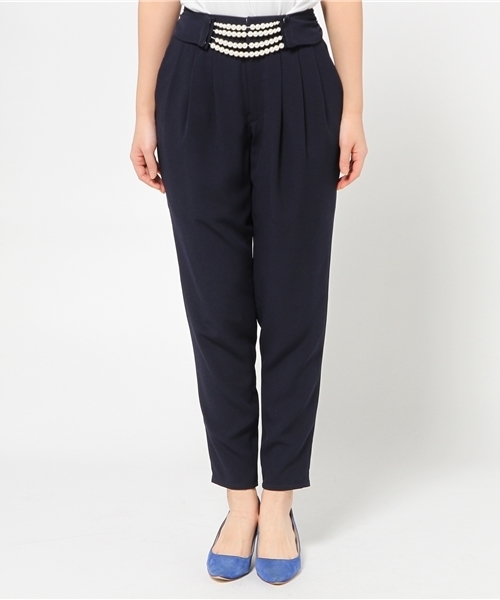 MIIA（ミーア）の「パールタックパンツ（その他パンツ・レディース・ブラック/サンドベージュ/ネイビー・1/2）」の6枚目の写真