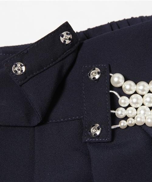 MIIA（ミーア）の「パールタックパンツ（その他パンツ・レディース・ブラック/サンドベージュ/ネイビー・1/2）」の8枚目の写真