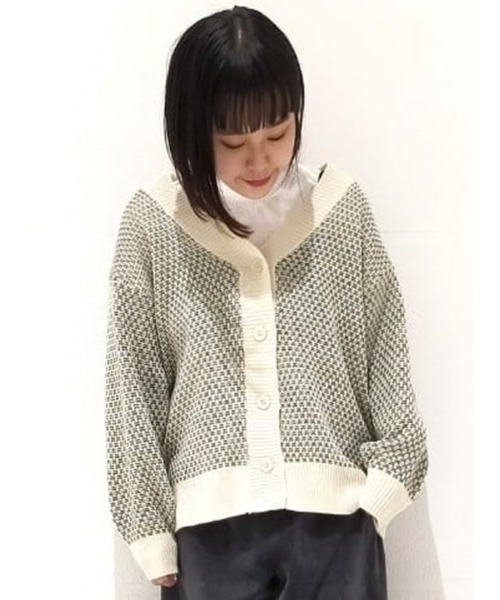 Samansa Mos2 blue（サマンサモスモスブルー）の「リンクス柄カーディガン（カーディガン/ボレロ・レディース・ブラック/グリーン/マスタード・ﾌﾘ-）」の2枚目の写真