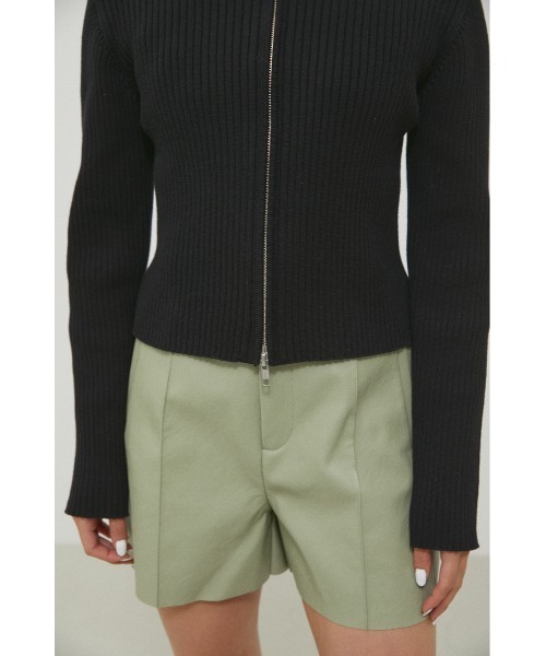 LAGUA GEM（ラグアジェム）の「FRONT ZIP 2WAY TOPS（ニット/セーター・レディース・ブラック/ライトグリーン/ホワイト・FREE）」の11枚目の写真