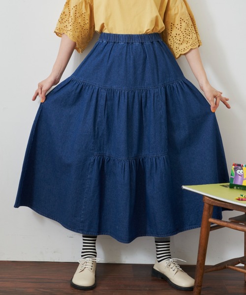 MERLOT（メルロー）の「デニムティアードスカート（デニムスカート・レディース・ブラック/ブルー・FREE）」の5枚目の写真
