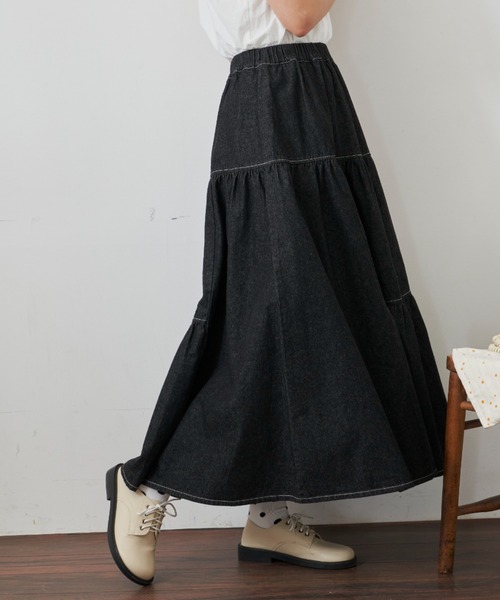 MERLOT（メルロー）の「デニムティアードスカート（デニムスカート・レディース・ブラック/ブルー・FREE）」の4枚目の写真