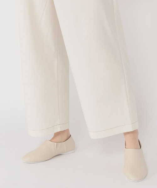 studio CLIP（スタディオクリップ）の「配色ステッチワークパンツ（その他パンツ・レディース・オフホワイト/カーキ・MEDIUM/LARGE）」の4枚目の写真