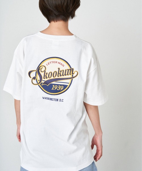 SKOOKUM（スクーカム）の「SKOOKUM×JEサークル刺繍Tシャツ（Tシャツ/カットソー・メンズ・ホワイト/ブラック/グリーン/ホワイト系その他2/ブラック系その他2・M/L）」の2枚目の写真