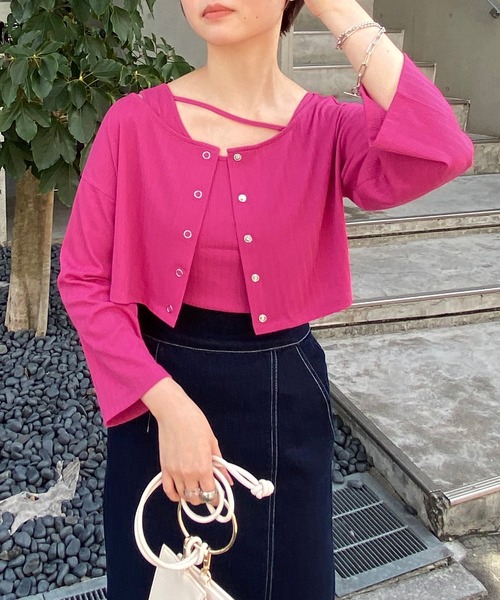 natural couture（ナチュラルクチュール）の「WEB限定/旬のカラーリングが魅力 細リブショート丈カーディガン+デザインタンクセット（カーディガン/ボレロ・レディース・オフホワイト/グレー/ピンク/オレンジ・FREE）」の4枚目の写真