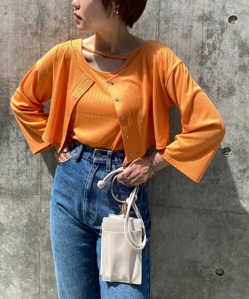 natural couture（ナチュラルクチュール）の「WEB限定/旬のカラーリングが魅力 細リブショート丈カーディガン+デザインタンクセット（カーディガン/ボレロ・レディース・オフホワイト/グレー/ピンク/オレンジ・FREE）」の12枚目の写真