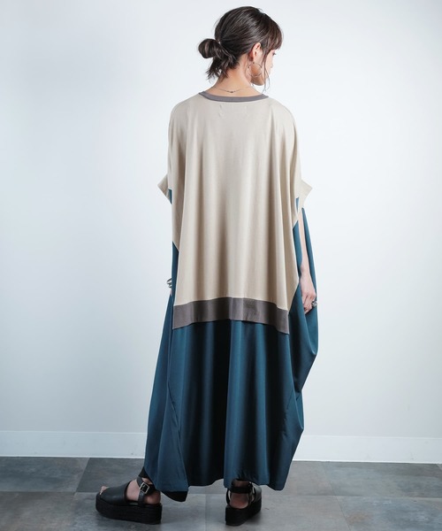 osharewalker（オシャレウォーカー）の「【廃盤】『異素材ドッキング変形デザインカットソー』（Tシャツ/カットソー・レディース・グレイッシュベージュ/ブラック・FREE）」の8枚目の写真