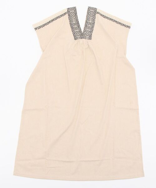 チチカカ（チチカカ）の「キカクロス刺繍ワンピース（ワンピース・レディース・ベージュ/カーキ/モカ・FREE）」の22枚目の写真