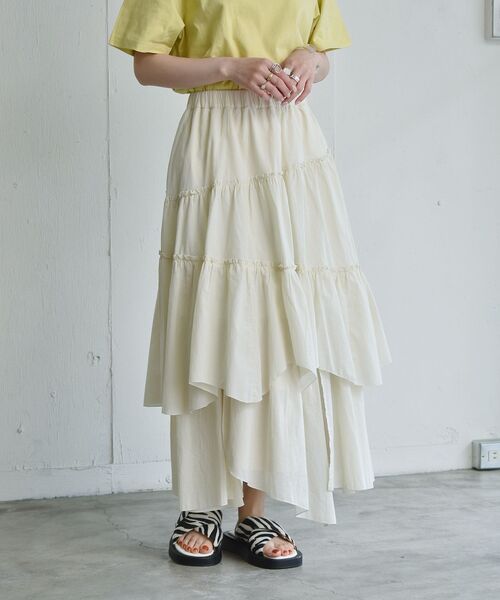 RETRO GIRL(レトロガール)の「ティアードフレアスカート(スカート・レディース・ライトグレー/ブラック/オフホワイト・FREE)」の6枚目の写真