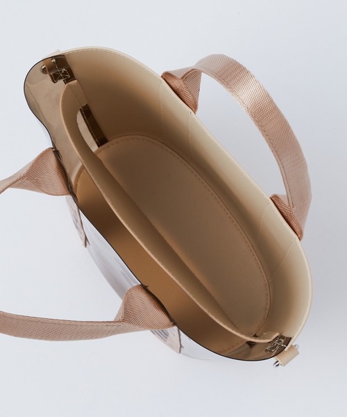 Seemi. byNICECLAUP（ シーミーバイナイスクラップ）の「Seemi　PVCロゴバック（ショルダーバッグ・レディース・ブラック/アイボリー・ONE SIZE）」の15枚目の写真