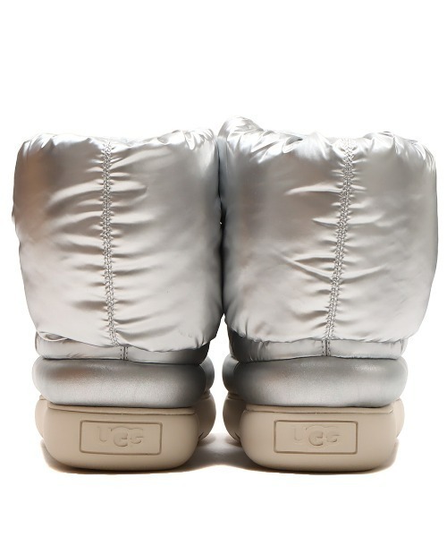 【美品】クラシックマキシショートブーツ シルバー UGG（アグ）の「UGG W CLASSIC MAXI SHORT / アグ クラッシック マキシ