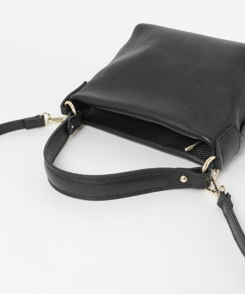 MARCO BIANCHINI(マルコビアンチーニ)の「MARCO BIANCHINI レザーハンドルバッグ(ハンドバッグ・レディース・ブラック/キャメル・-)」の7枚目の写真