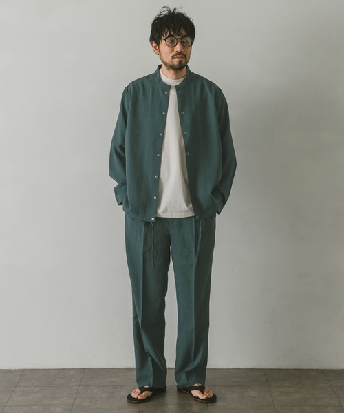 URBAN RESEARCH DOORS（アーバンリサーチドアーズ）の「イージーケア2タックトラウザー（その他パンツ・メンズ・ネイビー/ブラウン/グリーン・MEDIUM/LARGE）」の16枚目の写真