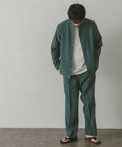 URBAN RESEARCH DOORS（アーバンリサーチドアーズ）の「イージーケア2タックトラウザー（その他パンツ・メンズ・ネイビー/ブラウン/グリーン・MEDIUM/LARGE）」の18枚目の写真