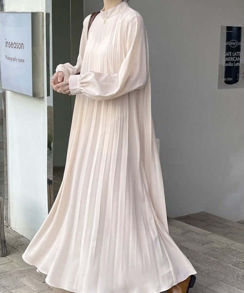 BANNER SELECT（バナーセレクト）の「プリーツロングワンピース