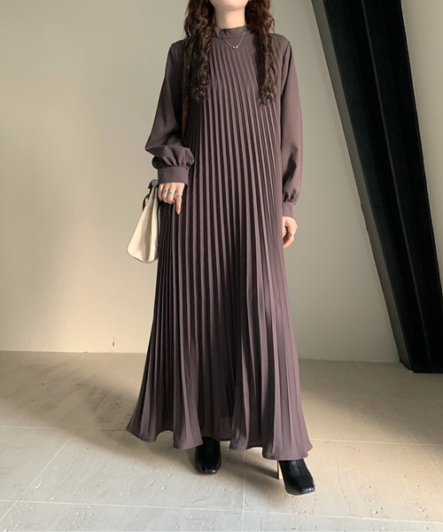 BANNER SELECT（バナーセレクト）の「プリーツロングワンピース