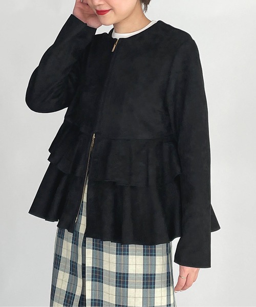 【美品】PICCIN フェイクスエードペプラムジャケット PICCIN（ピッチン）の「フェイクスエードペプラムジャケット