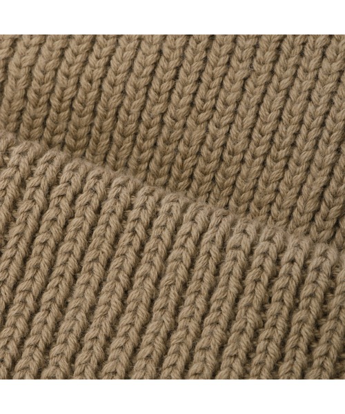 Guess(ゲス)の「GUESS Originals Branson Logo Beanie(ニットキャップ/ビーニー・メンズ・ベージュ/グレー・ONE SIZE)」の4枚目の写真