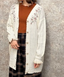 axes femme（アクシーズファム）の「蝶×バラ刺繍ロングニットＣＤ（カーディガン/ボレロ）」
