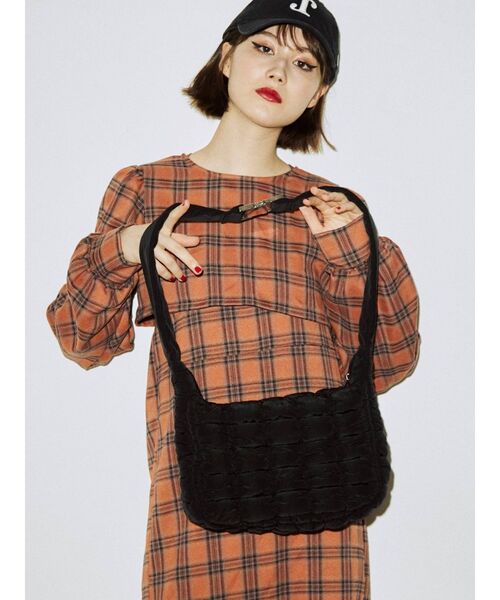 jouetie（ジュエティ）の「キルティングBAG（ハンドバッグ・レディース・ブラック/オフホワイト/パープル・FREE）」の8枚目の写真