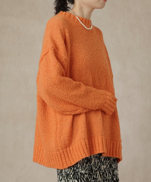 Lull(ルル)の「【Lull / ルル】ブークレゆるニット(ニット/セーター・レディース・グリーン/オレンジ/パープル/アイボリー/ブラック・ONESIZE)」の5枚目の写真