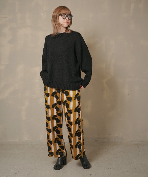 Lull(ルル)の「【Lull / ルル】ブークレゆるニット(ニット/セーター・レディース・グリーン/オレンジ/パープル/アイボリー/ブラック・ONESIZE)」の16枚目の写真