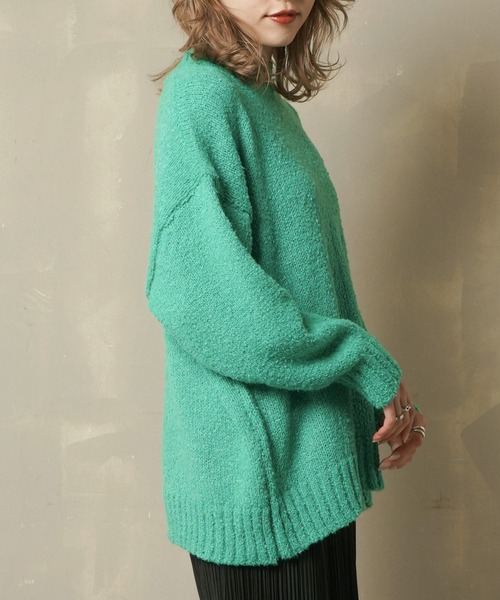 Lull(ルル)の「【Lull / ルル】ブークレゆるニット(ニット/セーター・レディース・グリーン/オレンジ/パープル/アイボリー/ブラック・ONESIZE)」の15枚目の写真