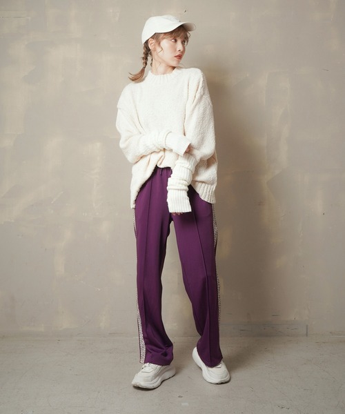 Lull(ルル)の「【Lull / ルル】ブークレゆるニット(ニット/セーター・レディース・グリーン/オレンジ/パープル/アイボリー/ブラック・ONESIZE)」の20枚目の写真