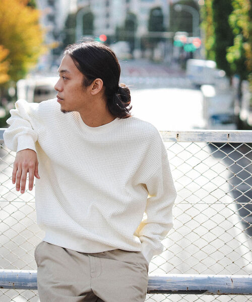 BEAMS(ビームス)の「BEAMS / サーマル クルーネック スウェット(Tシャツ/カットソー・メンズ・ブラック/オフホワイト・XL/L/M/S)」の2枚目の写真