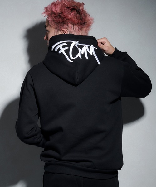 FCMM パーカー FCMM（エフシーエムエム）の「【日本限定アイテム】SKETCH LOGO