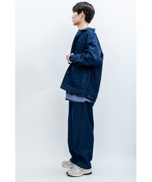 Beno(ビーノ)の「10ozデニム ルーズシルエット ジャケット Gジャン(デニムジャケット・メンズ・ワンウォッシュ/ブラック・M/L)」の8枚目の写真